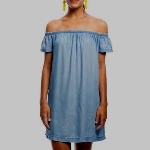 Cloth & Stone Chambray Off-The-Shoulder Shift Dress Size Medium